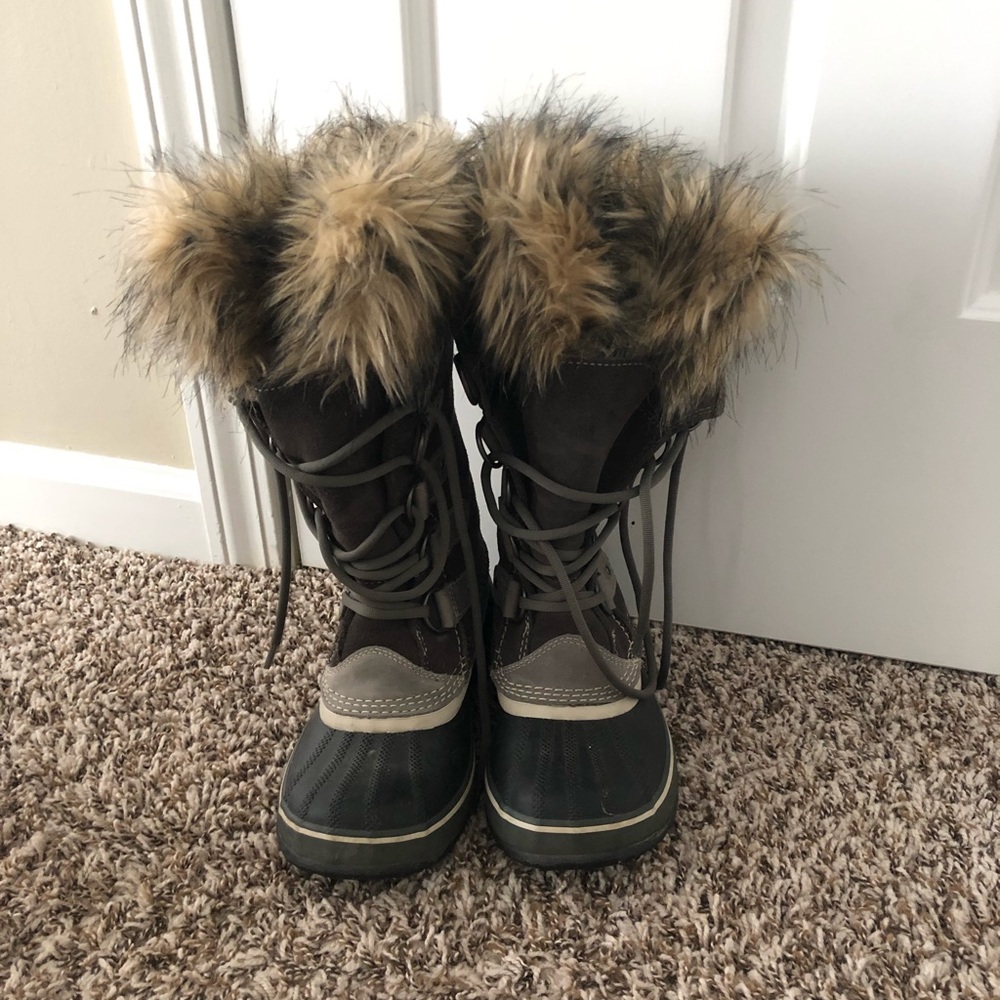 Sorel high tops